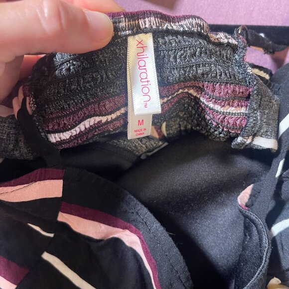 Xhilaration Striped Long Sun Dress Spaghetti Straps with Pockets - Size Medium - Picture 8 of 9